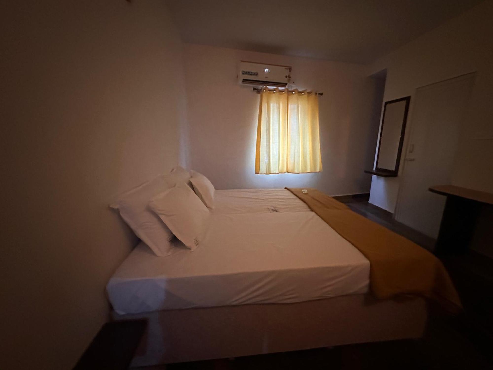 Mps Sai Palace Tiruvannāmalai エクステリア 写真