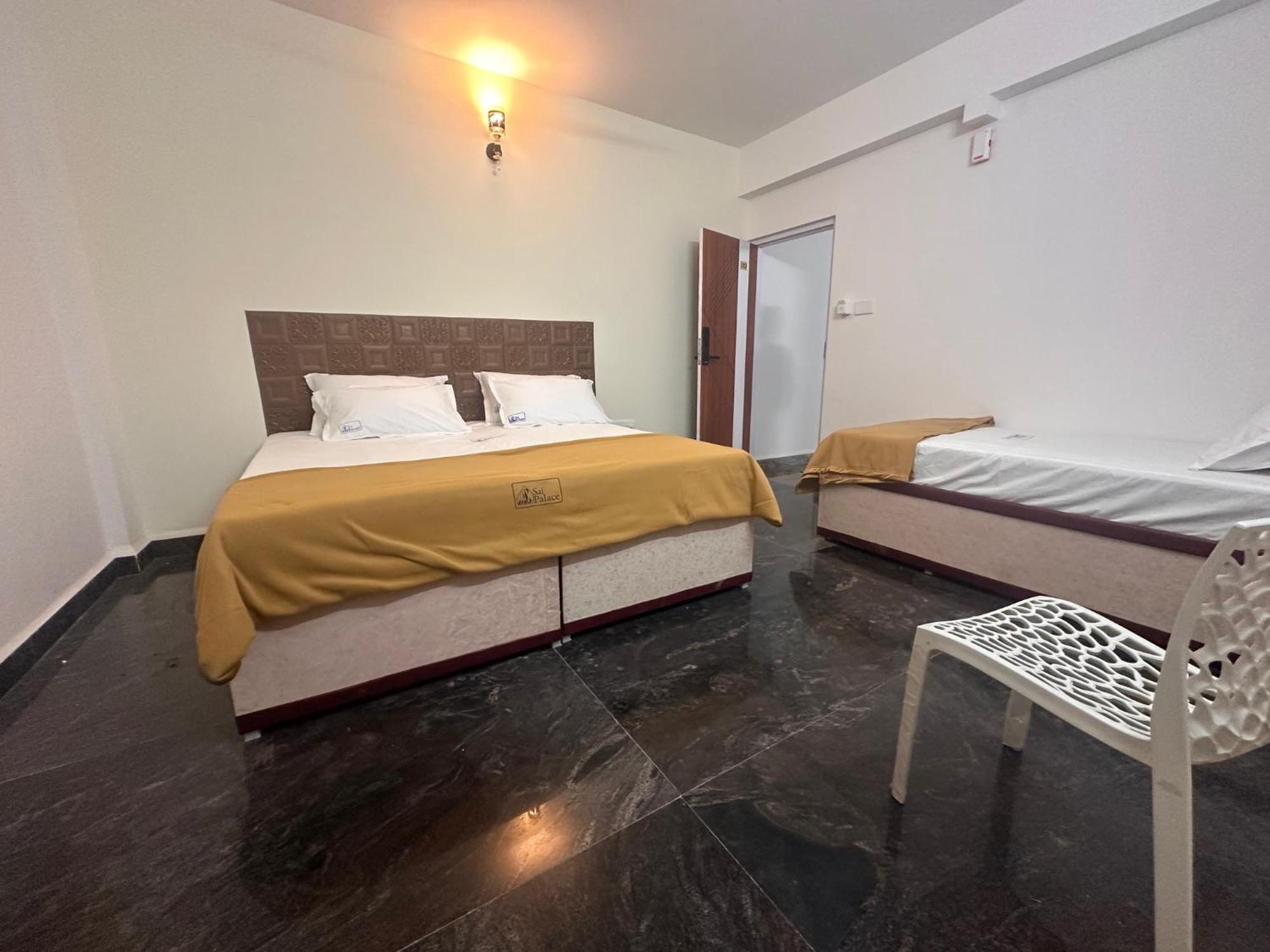Mps Sai Palace Tiruvannāmalai エクステリア 写真